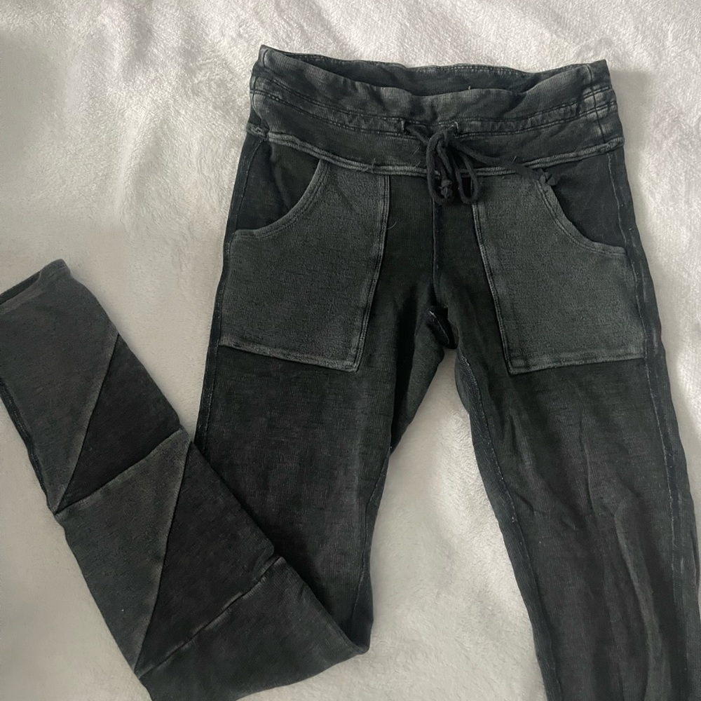 Free people movement sweatpant leggings